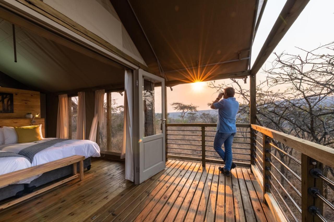 Ndhula Luxury Tented Lodge White River Esterno foto