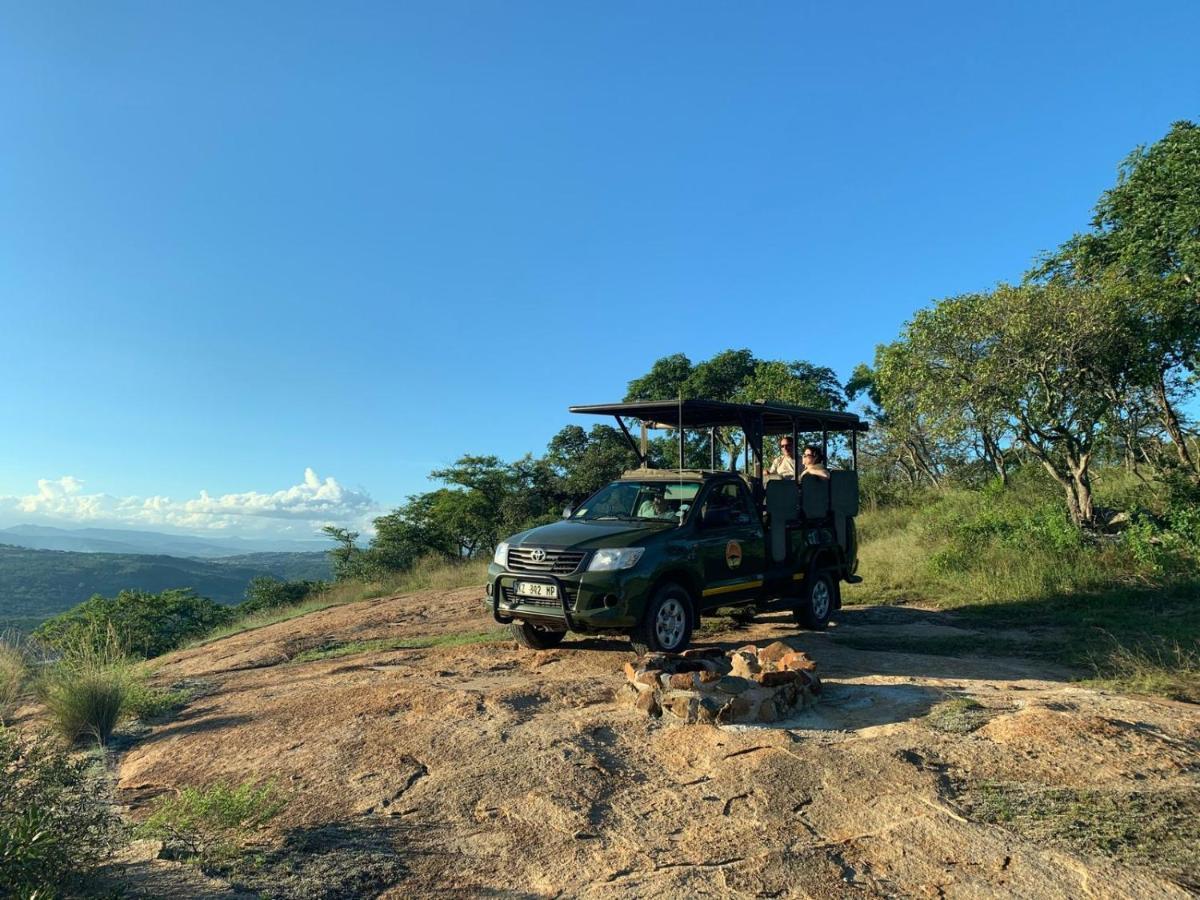 Ndhula Luxury Tented Lodge White River Esterno foto