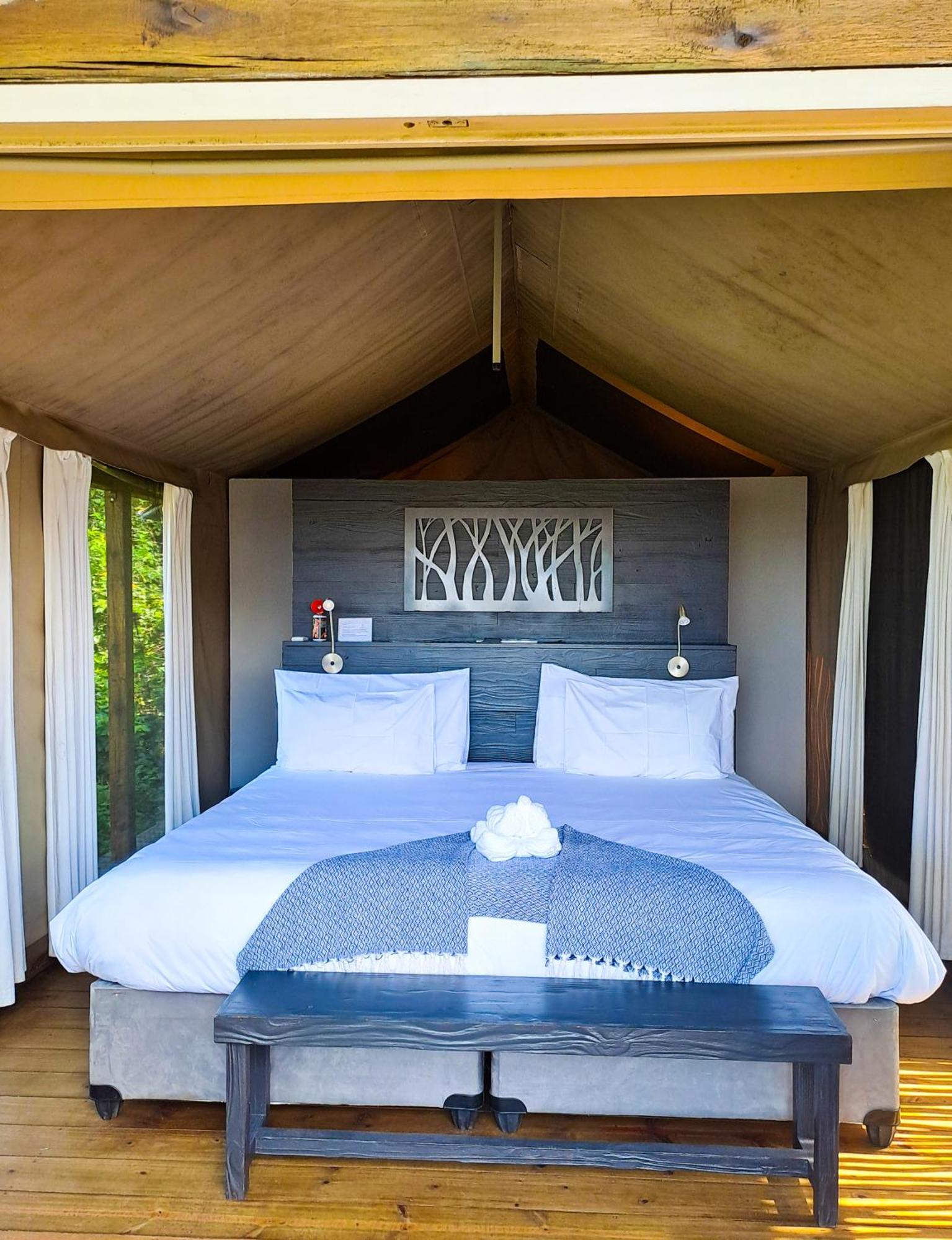 Ndhula Luxury Tented Lodge White River Esterno foto
