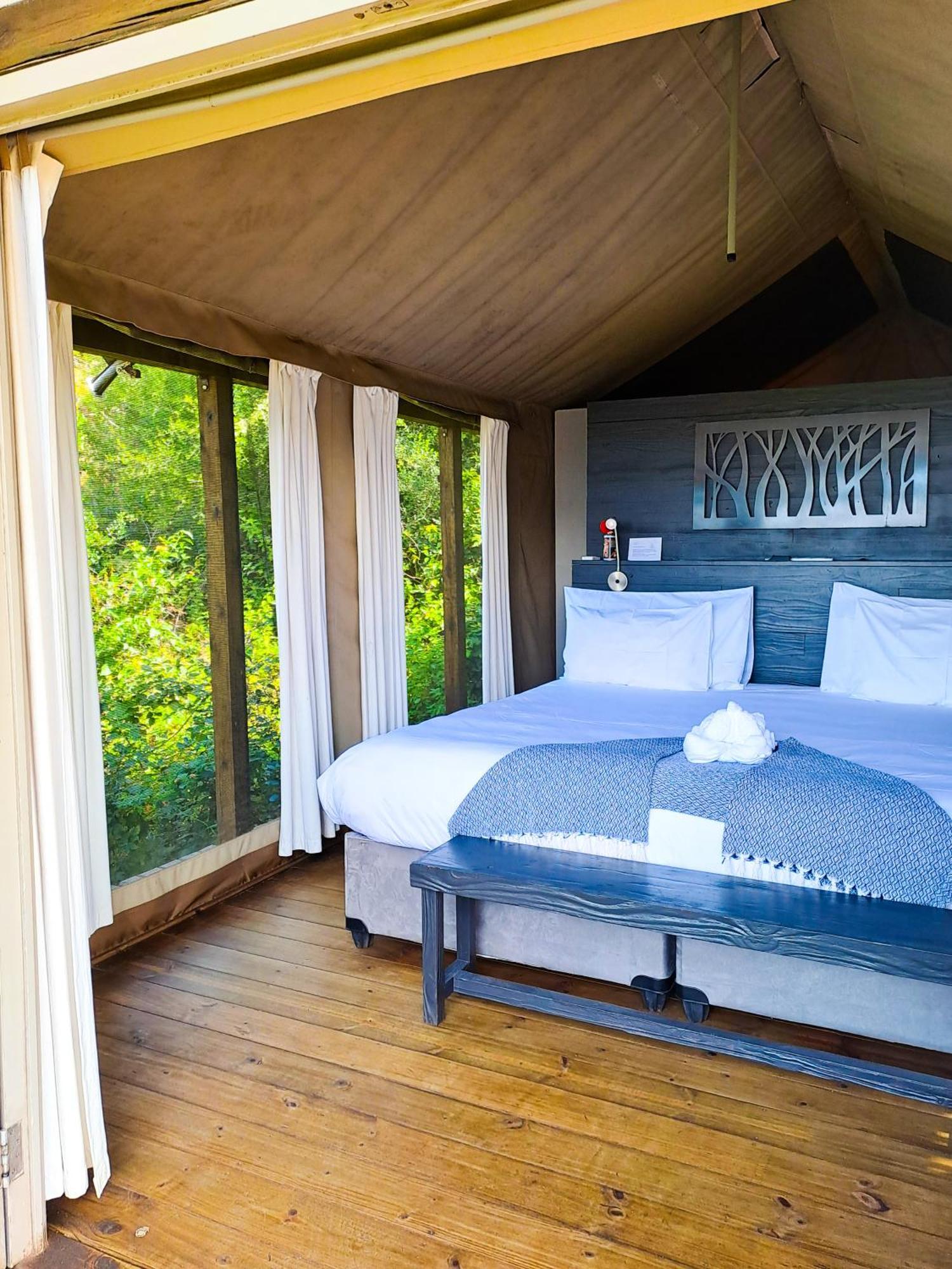 Ndhula Luxury Tented Lodge White River Esterno foto